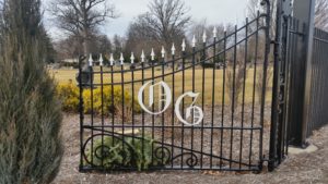 Entrance to Oak Grove Cemetery.