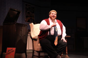 drowsy-chaperoneman-in-the-chair