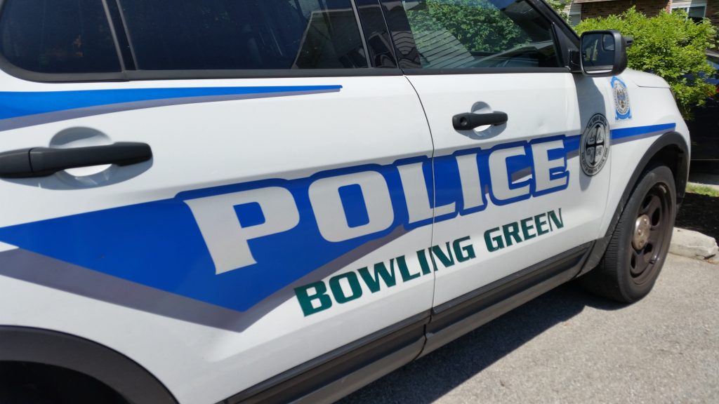 Fire Bg BG Fire Division uses aerial truck to rescue man clinging to outside of ...