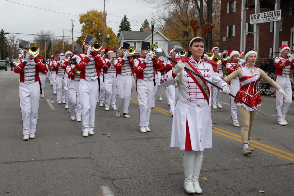 Marching units ready to line up for BG Holiday Parade BG Independent News
