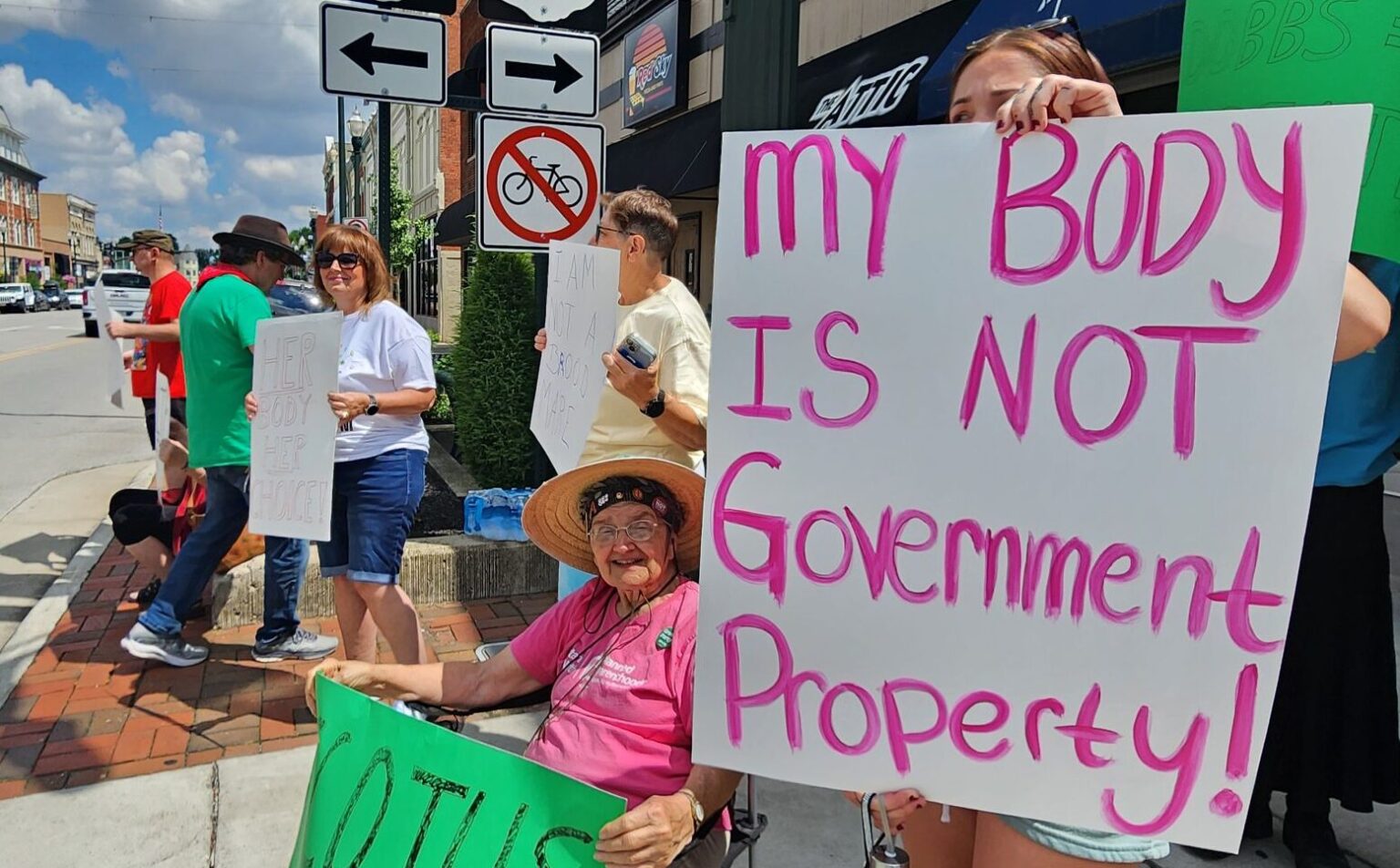Reproductive rights regulated, tested in Ohio Republican bills, as Dems ...