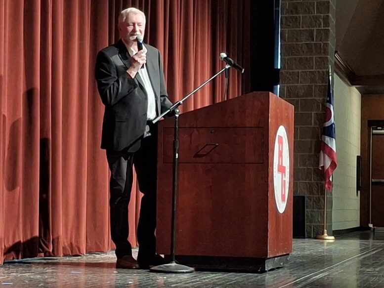 Photo of Erik Larson