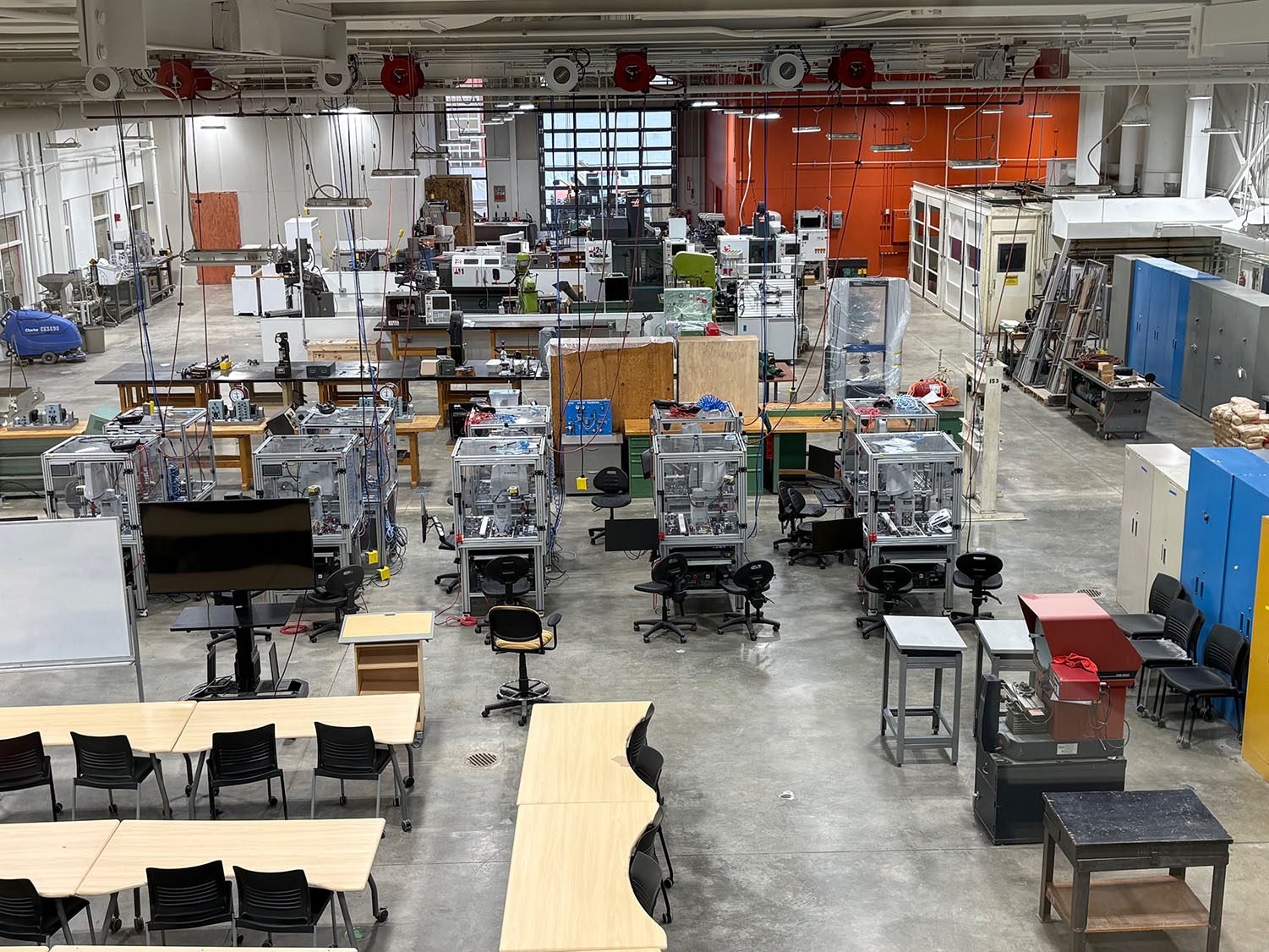 Mid-bay at the BGSU Technology and Engineering Innovation Center